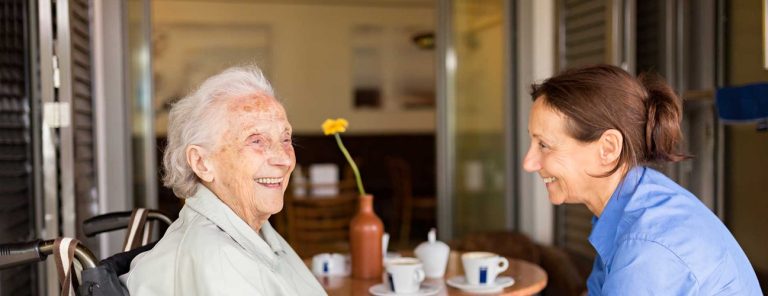 Find Your Perfect Chinese senior caregiver: Connecting Families without Extra Costs